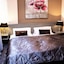 Hotel Lux