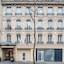 Hotel Camille Paris Gare De Lyon, Tapestry Collection By  Hilton