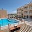Sunrise Studios & Apartments