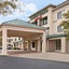 Courtyard By Marriott Topeka