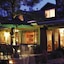 Lodge At Sedona