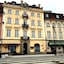 Dom Literatury Pokoje Gościnne