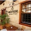 Minyon Hotel