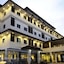 The Rich Residence