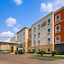 Best Western Plus Eastgate Inn & Suites
