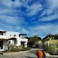 Fos Suites