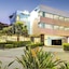 Springfield Lakes Boutique Hotel
