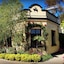 Cocknbull Boutique Hotel