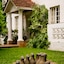Bronte Hotel
