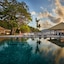 Carana Beach Hotel