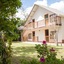 Hosteria Airport Garden