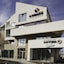 Exclusive Hotel & More