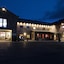 The Oak Royal Hotel
