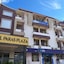 Hotel Paras Plaza