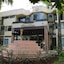 Splash Suites Hotel Laguna