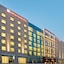 Hilton Garden Inn Dubai, Mall Avenue
