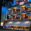 Hotel Lo Squalo