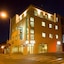 Hotel Deluxe