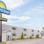 Days Inn By Wyndham Cedar Falls- University Plaza
