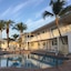 Downtown Hollywood Gardens Inn & Suites