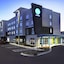 Tru by Hilton Burlington