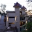 Royale Retreat Hotel & Spa Near Mall Road