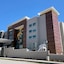 La Quinta Inn & Suites By Wyndham Galveston North At I-45