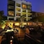The Standardx Bangkok Phra Arthit