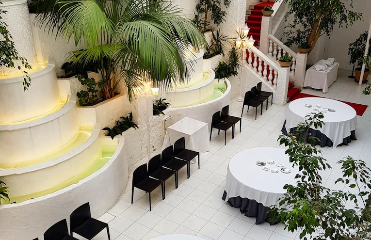 Restaurants - 1