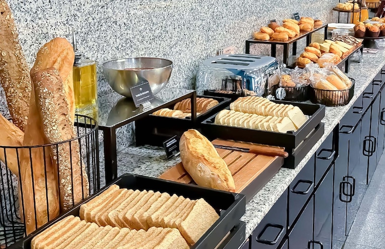 Restaurants - 10