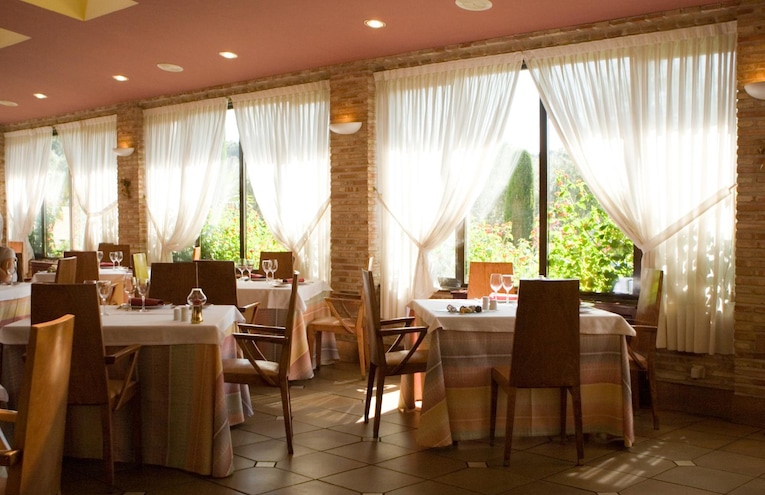 Restaurants - 3