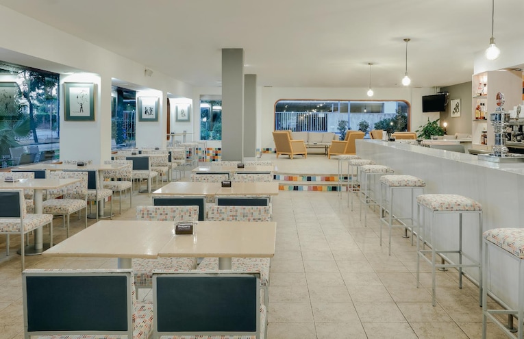 Restaurants - 5