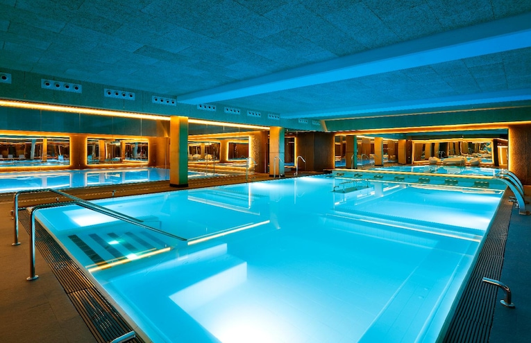 Schwimmbäder - 2