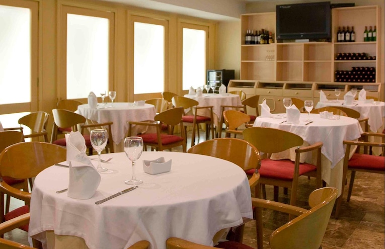 Restaurants - 1