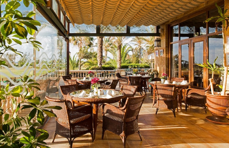 Restaurants - 4