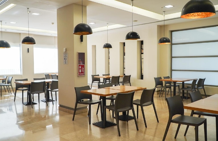Restaurants - 9