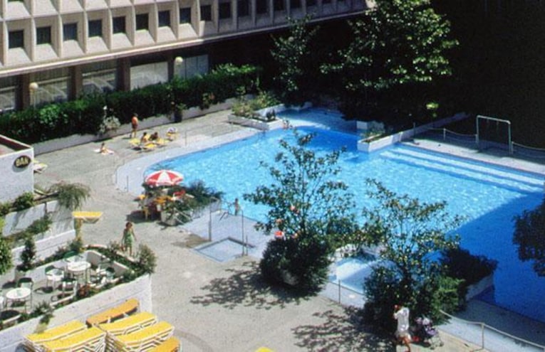 Schwimmbäder - 1