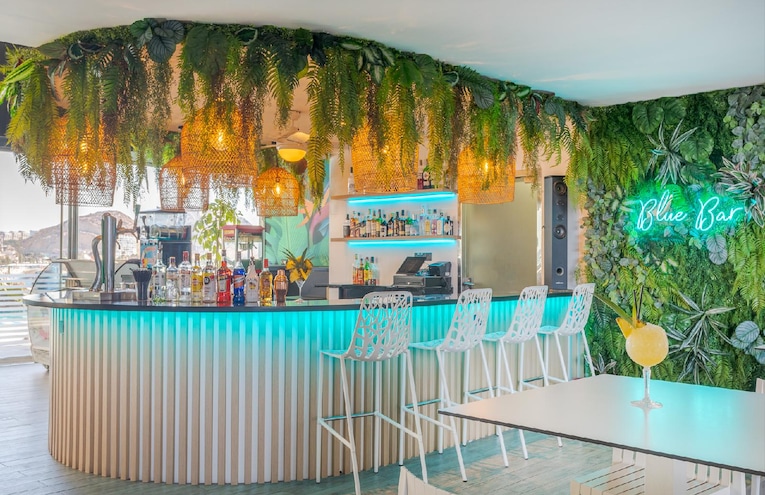 Restaurants - 1