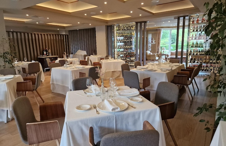 Restaurants - 1