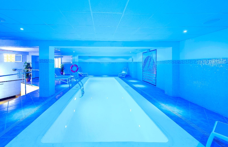 Schwimmbäder - 1