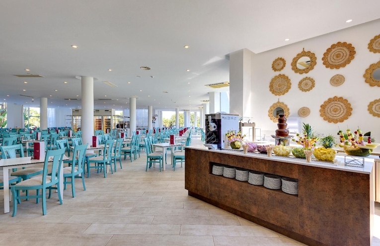 Restaurants - 11