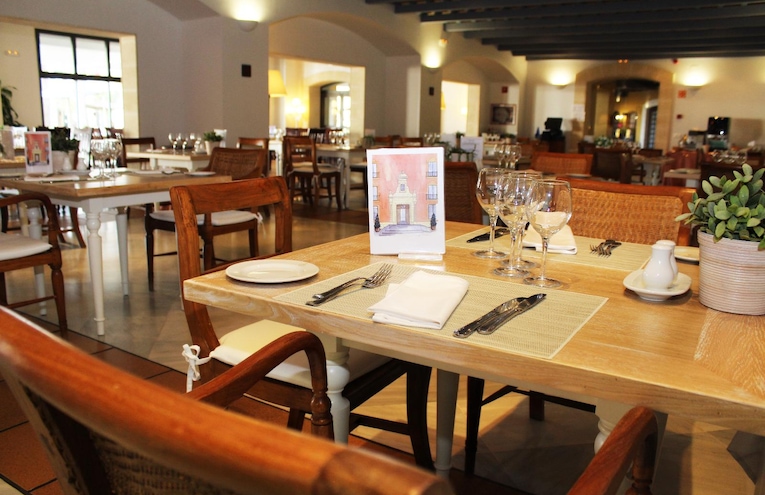 Restaurants - 5