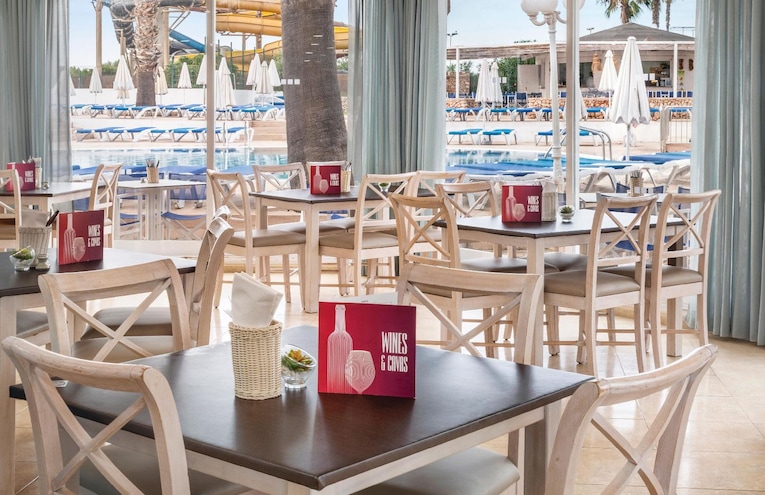 Restaurants - 4