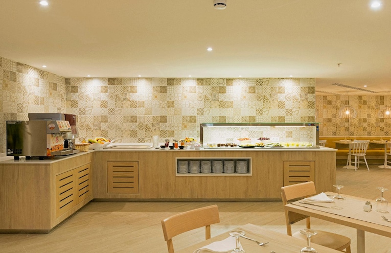 Restaurants - 3