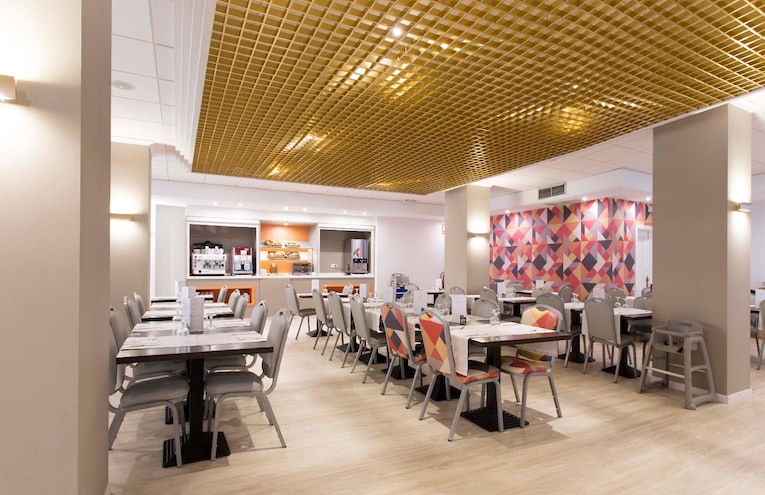 Restaurants - 4