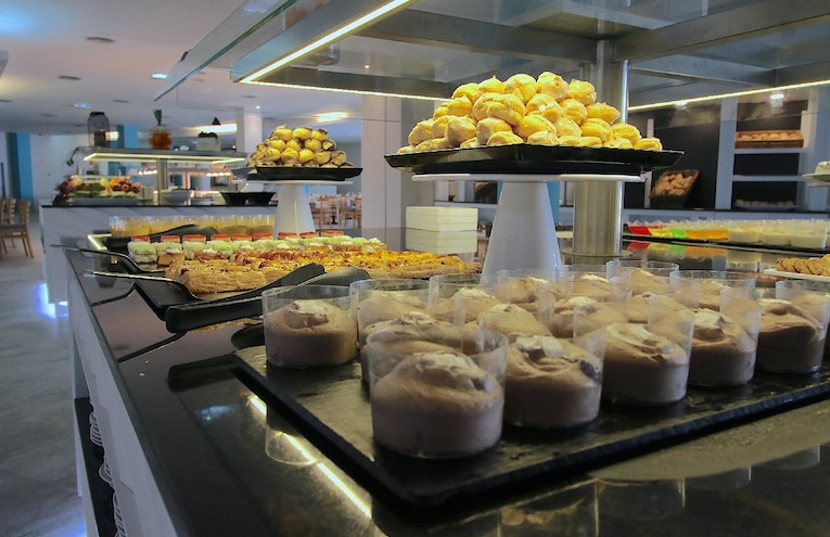 Restaurants - 6