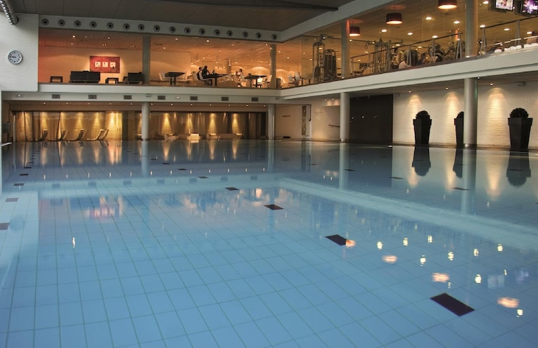 Schwimmbäder - 1