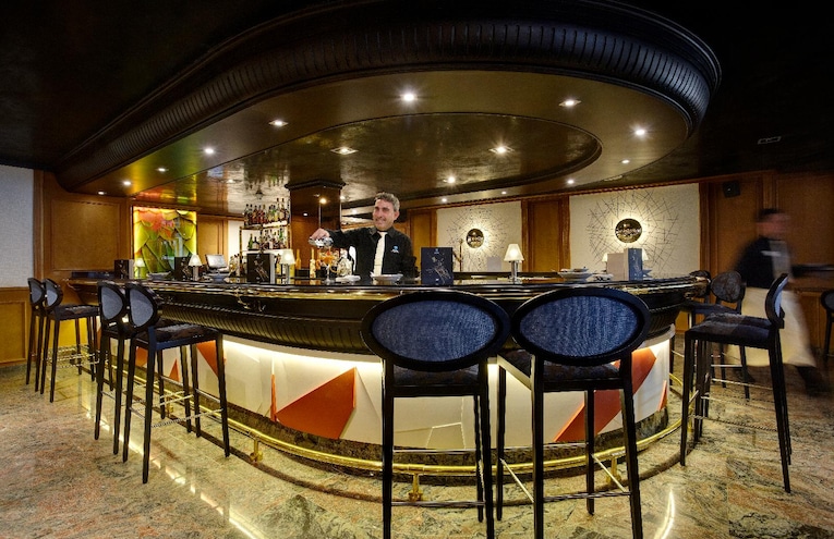 Restaurants - 4