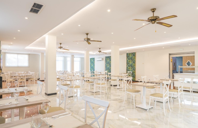Restaurants - 13