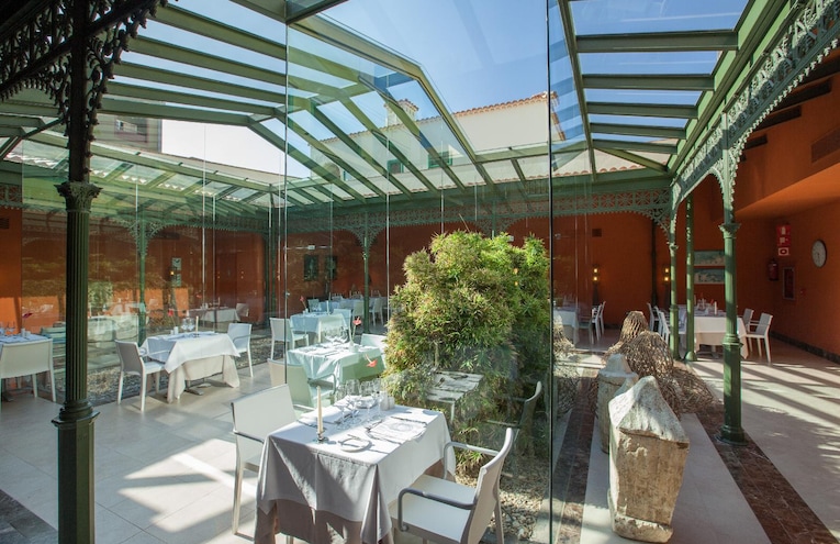 Restaurants - 3